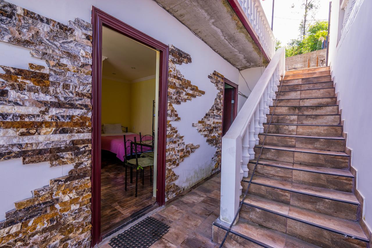 Aniva The Hotel Batumi Exterior photo